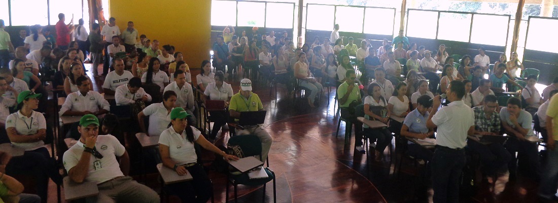 evalucion institucional 2014