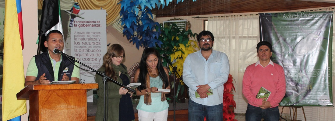 lanza libro aves y manual oso